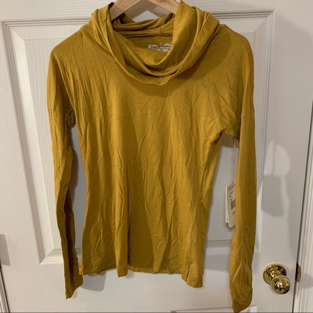 NWT Royal Robbins Nellie Cowl Neck Top